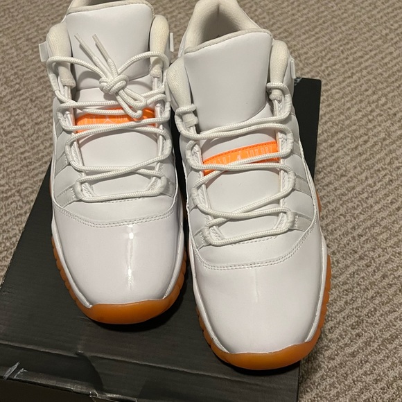 Nike Air Jordan 11 Retro Low GG in white and orange - Picture 2 of 8